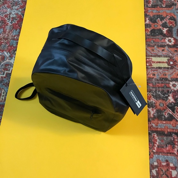 NWT Eastpak Lab Premium Padded Pak’r Backpack - Picture 2 of 8